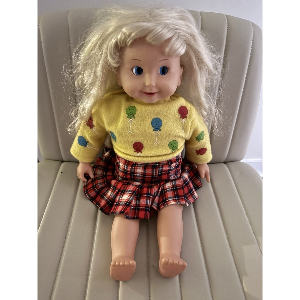 Vintage Playmates 1986 25" Talking Cricket Doll in Original Box 27" X 14"